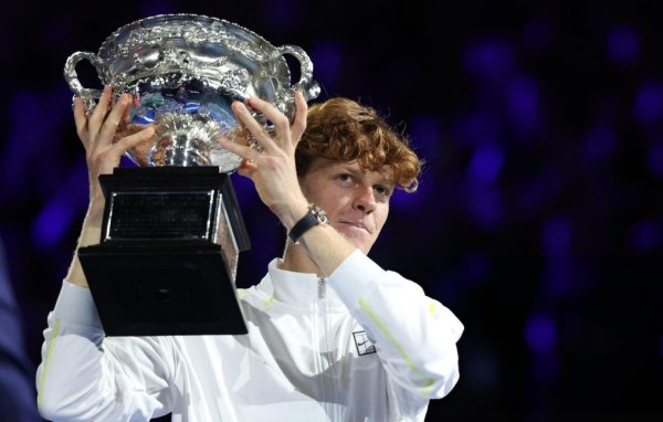 Đánh bại Zverev, Sinner lần thứ hai vô địch Australian Open